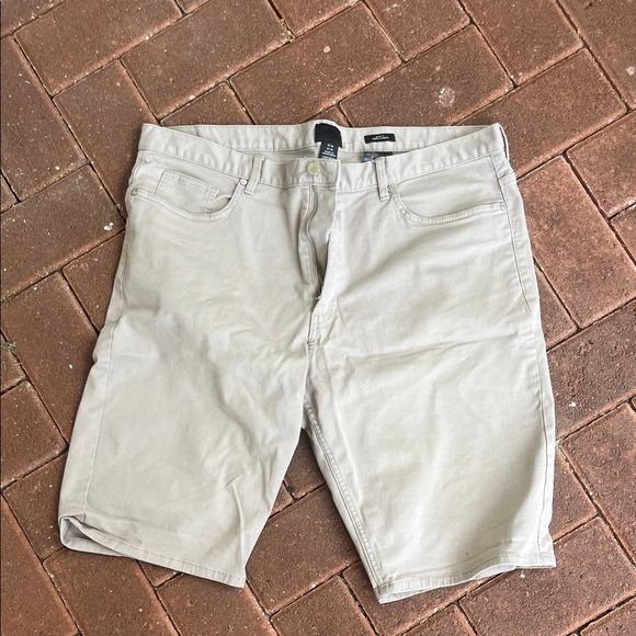 H&M Other - H&M Men's Beige Jean Shorts